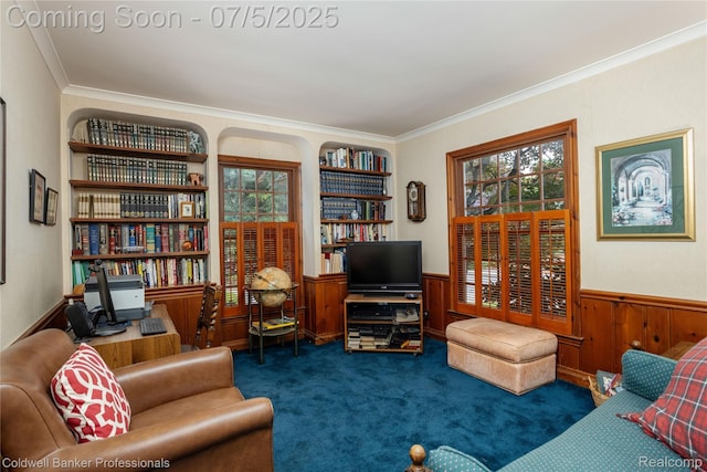 17 Colonial Rd, Grosse Pointe Shores, MI 48236 - carpeted living room with plenty of natural light, a desk, wainscoting, built in shelves, and crown molding