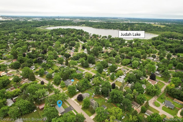 2512 Flintridge St, Lake Orion, MI 48359 - drone / aerial view of a nearby body of water