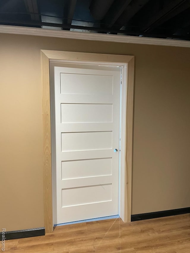23287 Angel Park Dr, Macomb, MI 48042 - detailed view of wood finished floors
