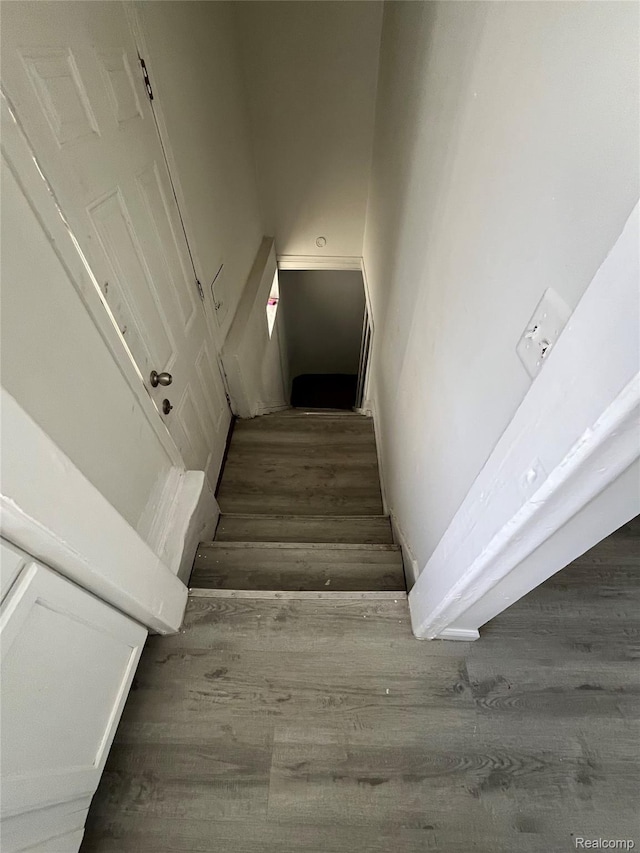 7800 Rutland St, Detroit, MI 48228 - stairway with wood finished floors