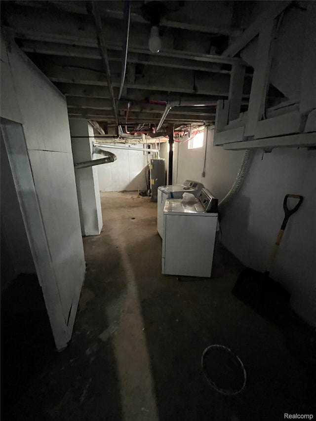 7800 Rutland St, Detroit, MI 48228 - basement featuring washer and dryer and gas water heater