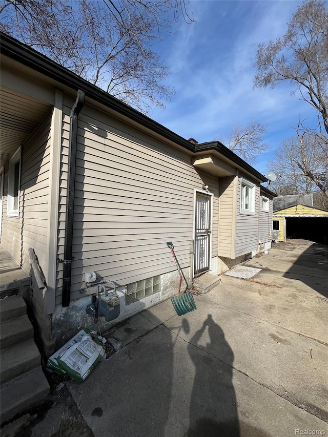 7800 Rutland St, Detroit, MI 48228 - view of side of property