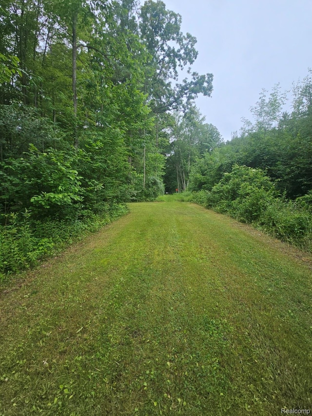 341 W Sawdust Corners Rd, Lapeer, MI 48446
