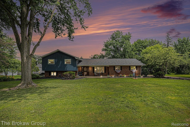 420 N Neeper St, Capac, MI 48014 - photo 2