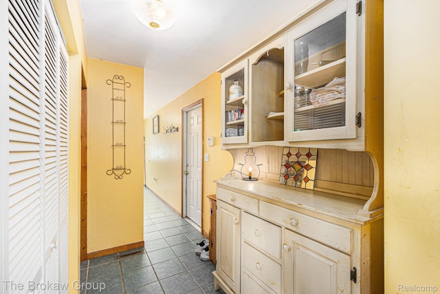 420 N Neeper St, Capac, MI 48014 - photo 13