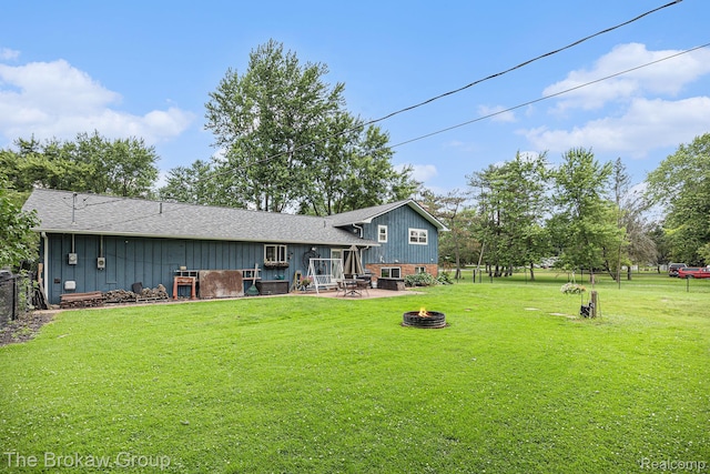 420 N Neeper St, Capac, MI 48014 - photo 25