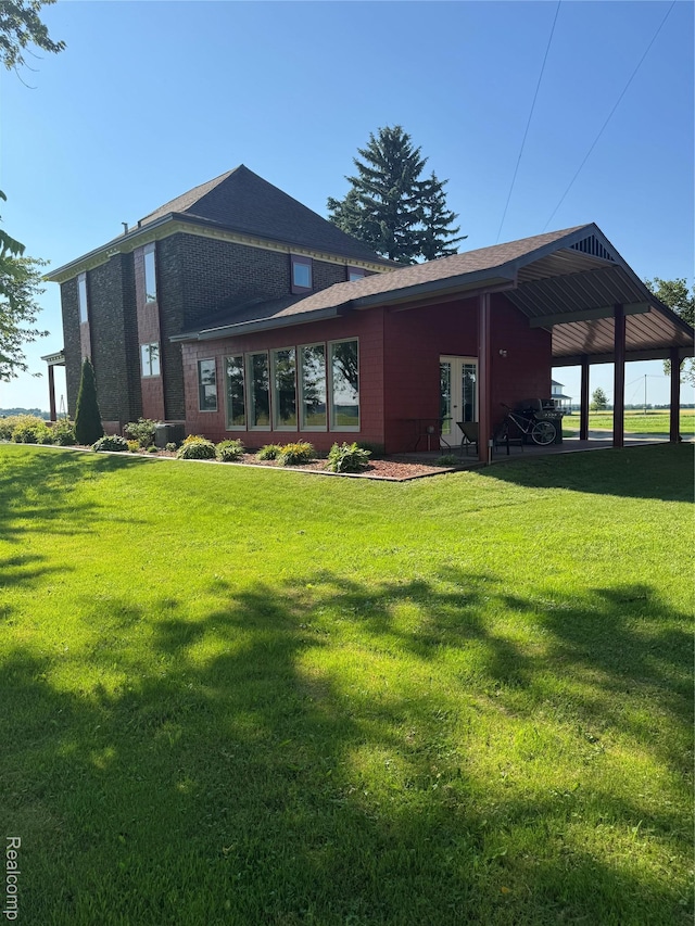 3981 Orchard Rd, Peck, MI 48466 - back of house featuring a yard