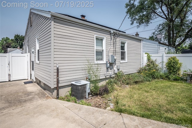 1772 University St, Ferndale, MI 48220 - photo 2