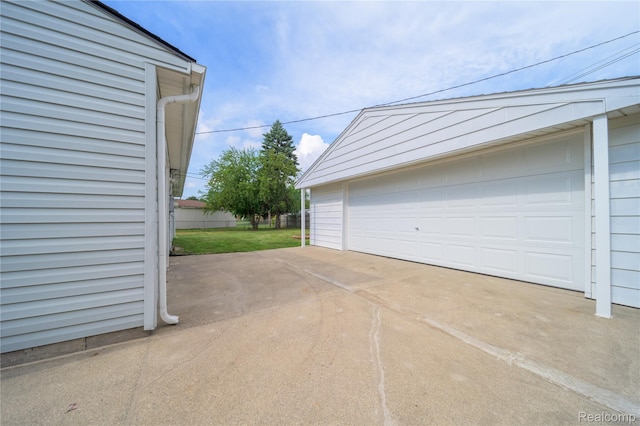 6448 Hunter Ct, Westland, MI 48185 - view of detached garage