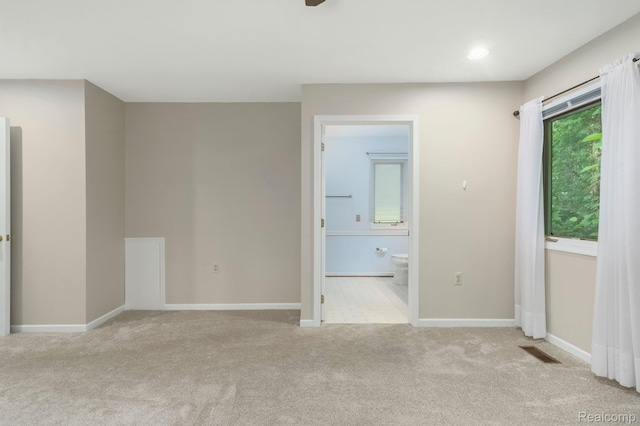 21433 Archwood Cir, Farmington Hills, MI 48336 - unfurnished bedroom featuring carpet flooring and ensuite bath