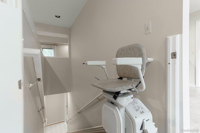 21433 Archwood Cir, Farmington Hills, MI 48336 - laundry area featuring light flooring and washing machine and dryer