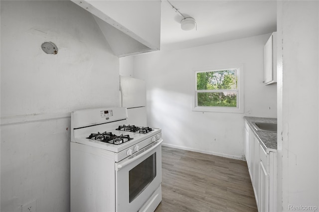 15835 Westbrook St, Detroit, MI 48223 - photo 7