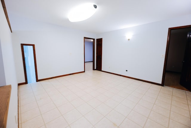 18400 N Fruitport Rd, Spring Lake, MI 49456 - empty room featuring baseboards