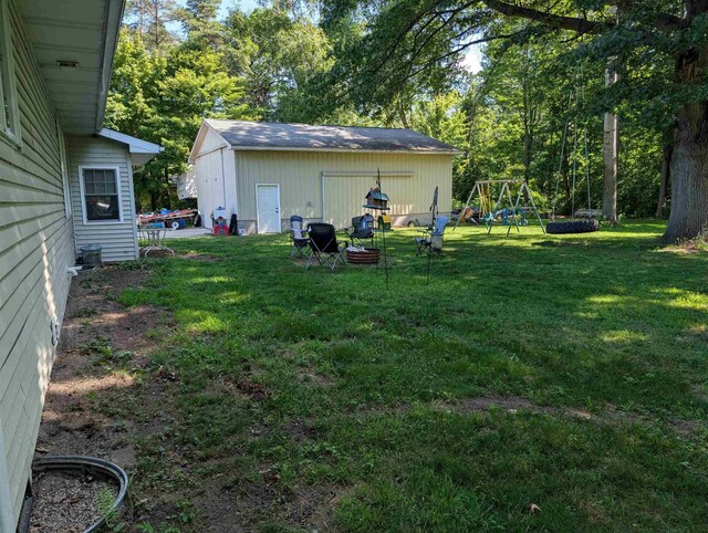 2974 Kaiser St, Pinconning, MI 48650 - photo 5
