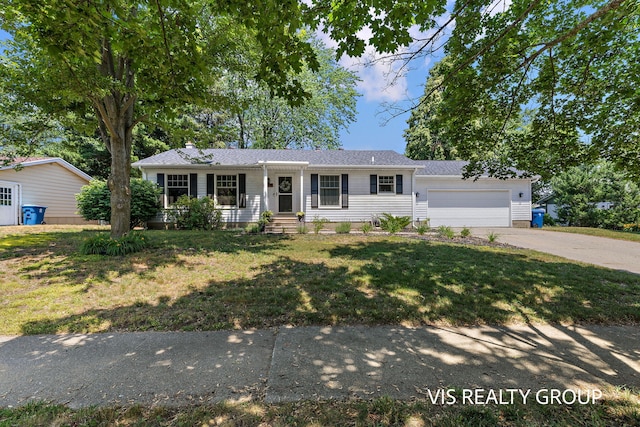 1319 Oakes Ave, Grand Haven, MI 49417 - photo 1