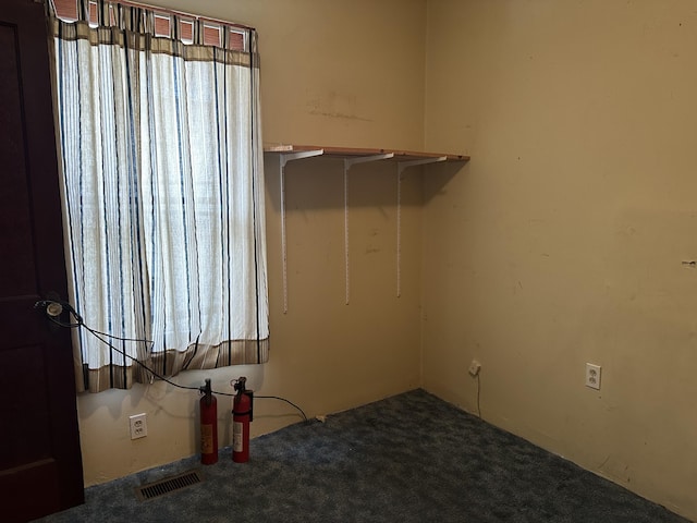 8942 28th Ave, Bitely, MI 49309 - unfurnished room featuring carpet floors