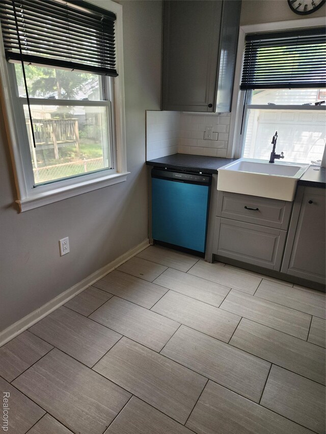 1429 E Milton Ave, Hazel Park, MI 48030 - photo 14