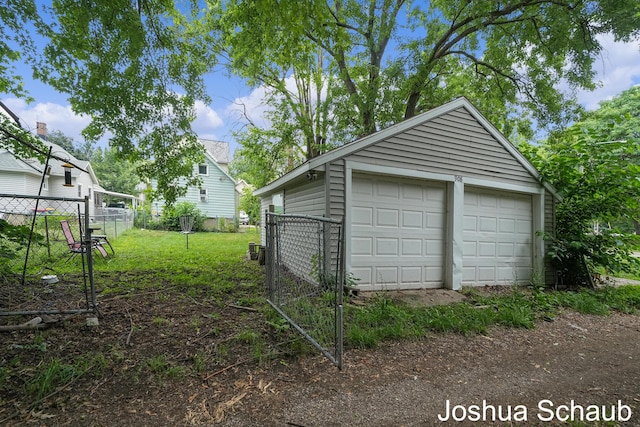 908 Chatham St NW, Grand Rapids, MI 49504 - view of detached garage