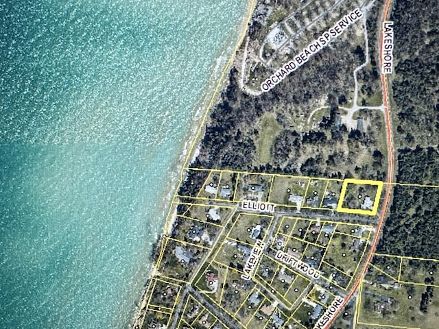 1978 Lakeshore Rd, Manistee, MI 49660 - photo 4