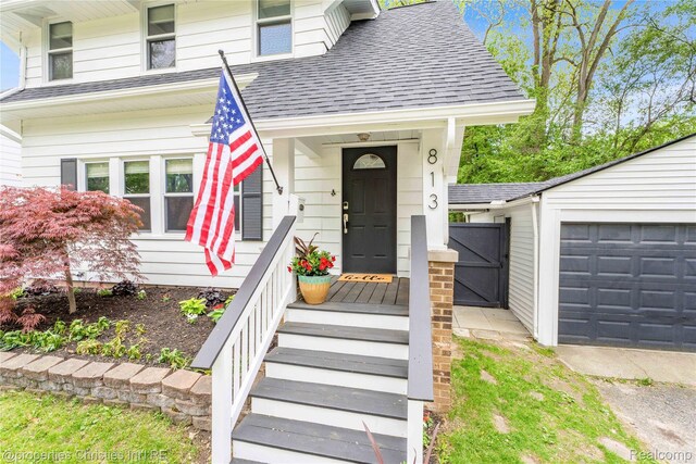 813 Catalpa Dr, Royal Oak, MI 48067 - photo 2