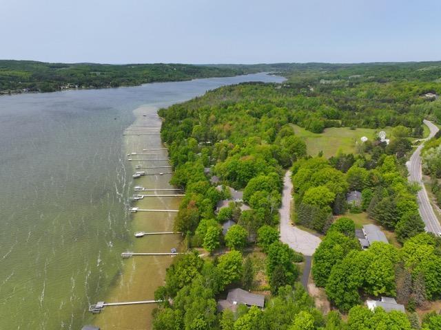2620 Sandy Ridge Rd, Lake Leelanau, MI 49653 - photo 4
