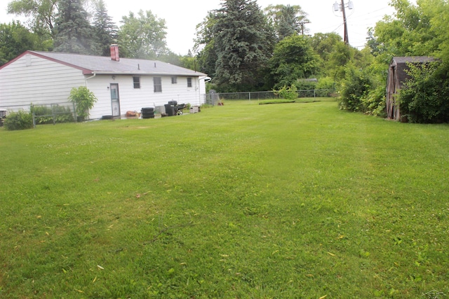 3211 S Arvin Dr, Saginaw, MI 48601 - view of yard