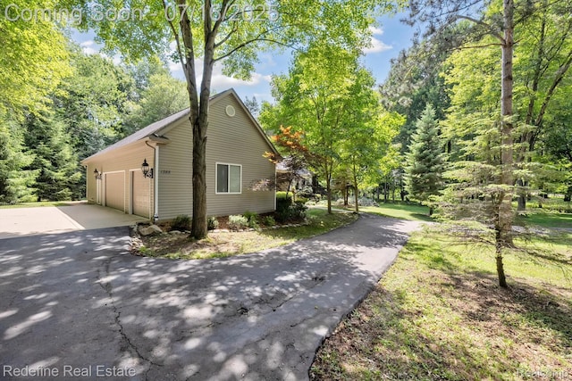 1388 Pine Grove Ln, Milford, MI 48381 - photo 2