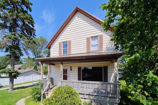 707 Cypress St, Manistee, MI 49660 - photo 1