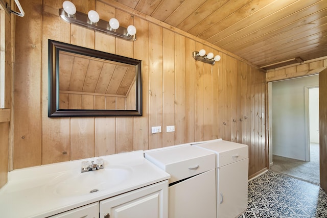 707 Cypress St, Manistee, MI 49660 - photo 27