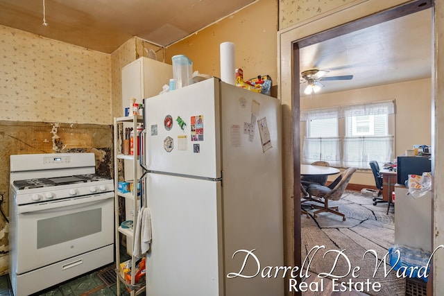 843 Clancy Ave NE, Grand Rapids, MI 49503 - photo 9