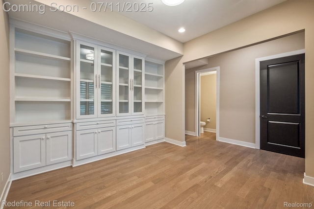 722 E Parent Ave, Royal Oak, MI 48067 - empty room featuring light wood-style floors and recessed lighting