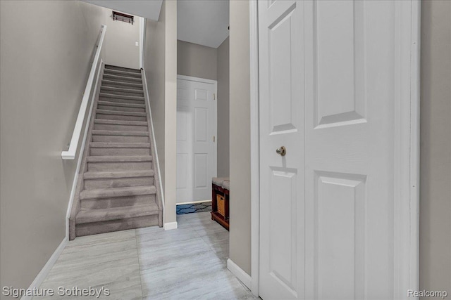 182 Amys Walk, Auburn Hills, MI 48326 - stairway featuring baseboards and wood finished floors