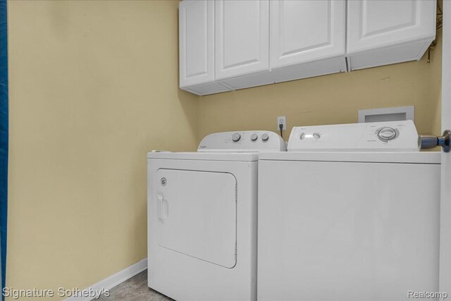 182 Amys Walk, Auburn Hills, MI 48326 - washroom featuring cabinet space and separate washer and dryer