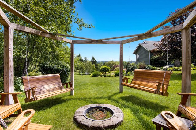 6730 S Glazier Beach Dr, Cedar, MI 49621