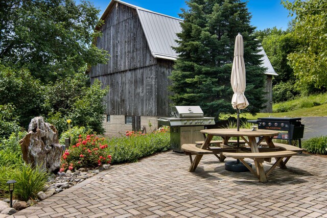 6730 S Glazier Beach Dr, Cedar, MI 49621