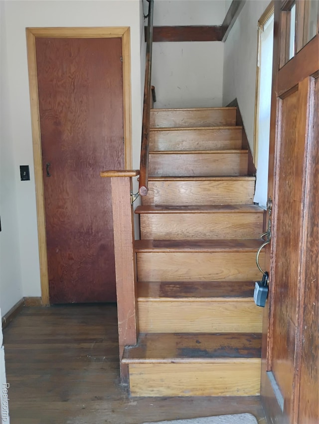 2066 E Bristol Rd, Burton, MI 48529 - photo 3