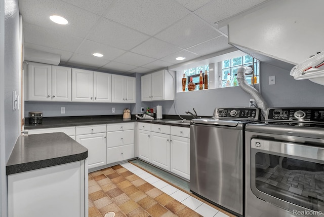 648 S Highland St, Dearborn, MI 48124 - laundry area with separate washer and dryer and recessed lighting