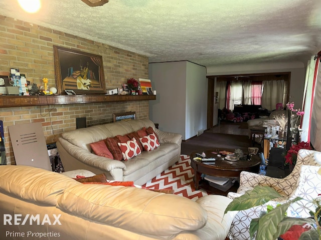 3195 Dixie Ct, Saginaw, MI 48601 - photo 2