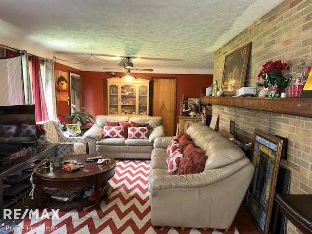 3195 Dixie Ct, Saginaw, MI 48601 - photo 3