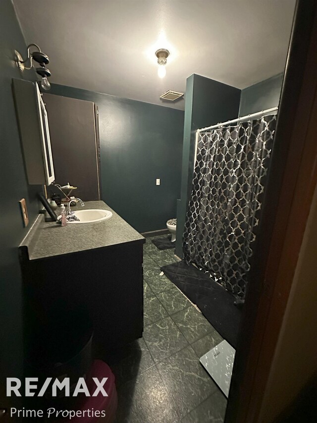 3195 Dixie Ct, Saginaw, MI 48601 - photo 11