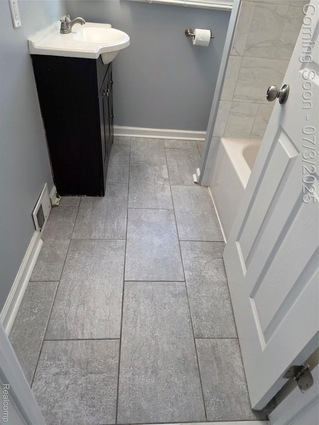32251 Elmwood St, Garden City, MI 48135 - photo 34