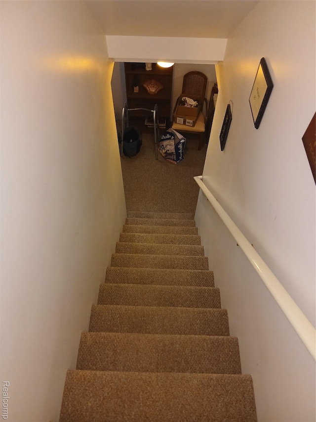 8086 Pickering Pl, Westland, MI 48185 - stairs featuring carpet floors