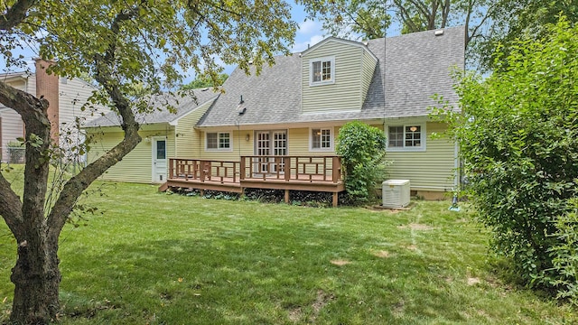 1507 Dicken Dr, Ann Arbor, MI 48103 - rear view of house featuring a deck, a yard, and roof with shingles