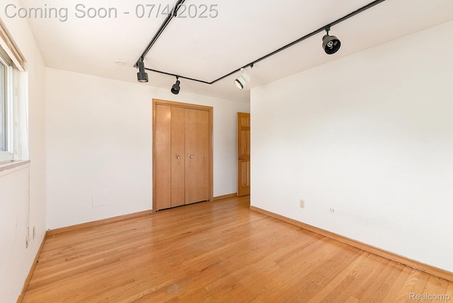 29242 Lorraine Ave, Warren, MI 48093 - photo 11