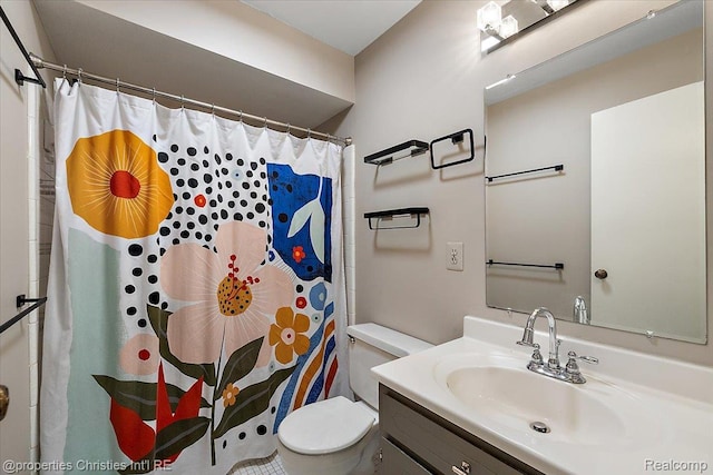 1982 Wickham St, Royal Oak, MI 48073 - full bath with vanity and a shower with curtain