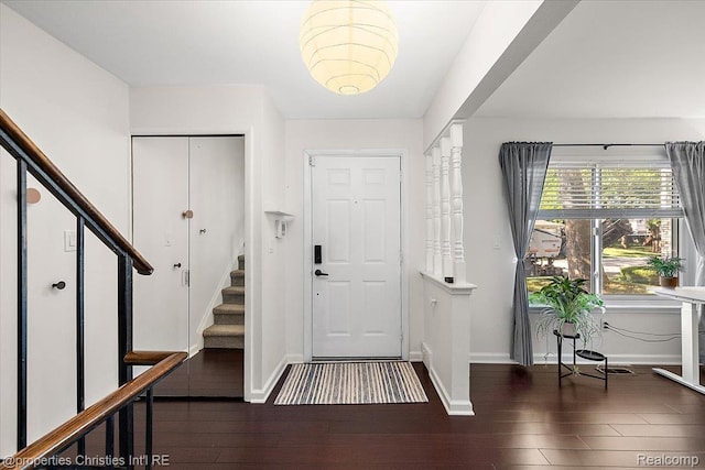1982 Wickham St, Royal Oak, MI 48073 - entryway featuring stairs and wood finished floors