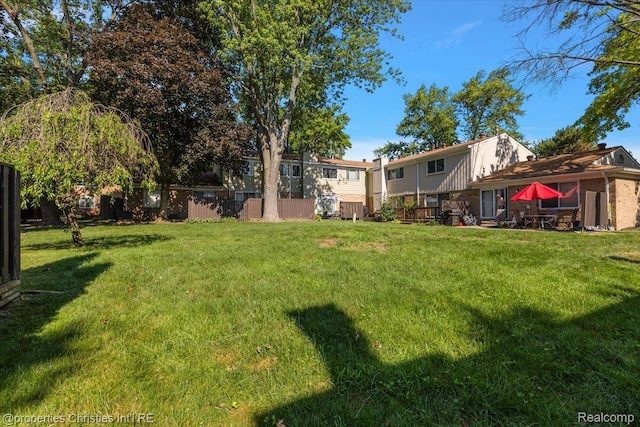 1982 Wickham St, Royal Oak, MI 48073 - view of yard