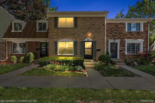 1982 Wickham St, Royal Oak, MI 48073 - view of property with brick siding