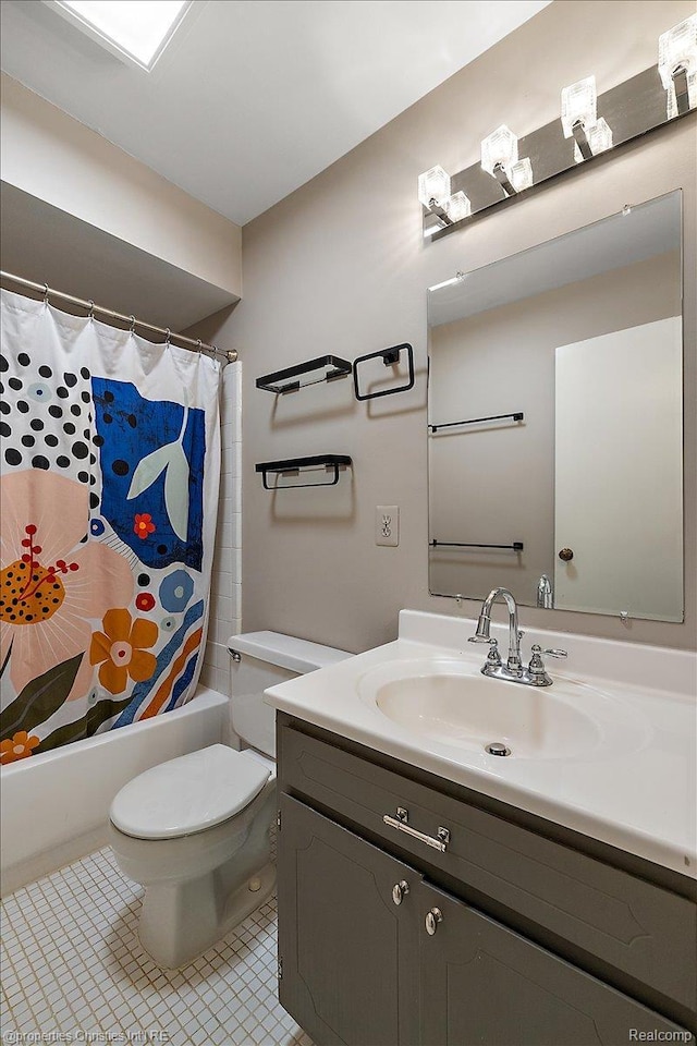 1982 Wickham St, Royal Oak, MI 48073 - bathroom with vanity, shower / bathtub combination with curtain, and tile patterned flooring
