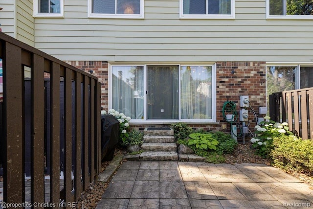 1982 Wickham St, Royal Oak, MI 48073 - view of patio / terrace with entry steps